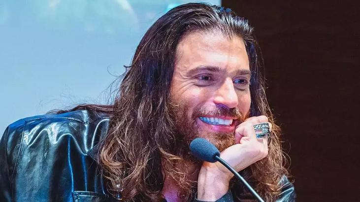 11 milyonluk hesabını kapatmıştı! Can Yaman Instagram'a geri döndü