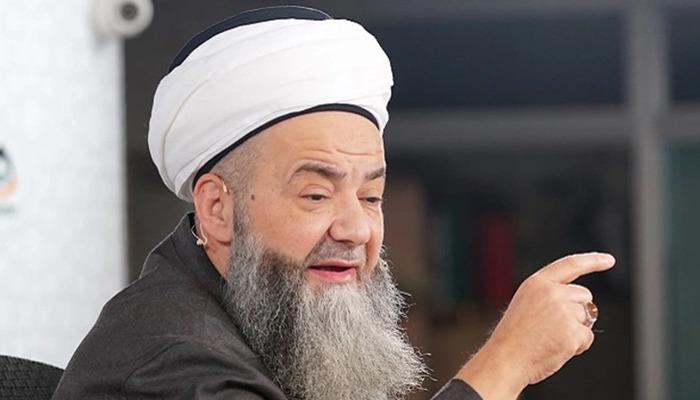 Ahmet Mahmut Ünlü hastaneye kaldırıldı! Anjiyo yapılacak