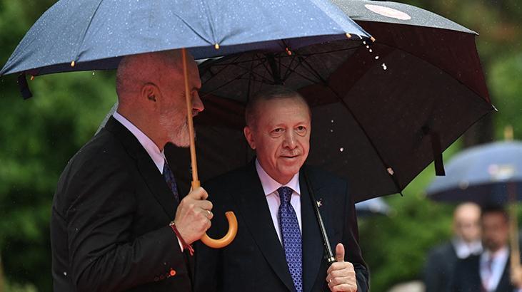 Avrupa Siyasi Topluluğu 6. Zirvesi Tiran'da başladı