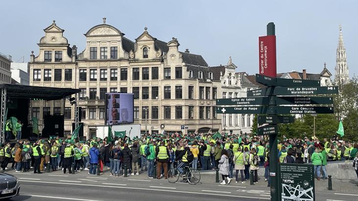 Belçika'da kamu çalışanları greve gitti