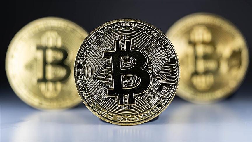 Bitcoin, Trump'ın stratejik kripto rezervi planında iyimserliğin azalmasıyla düştü