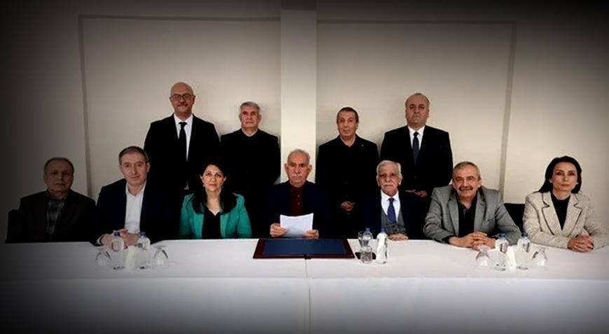 DEM Parti İmralı'nın Sırrı Süreyya Önder mesajını paylaştı: Süreci barışa taşıyalım
