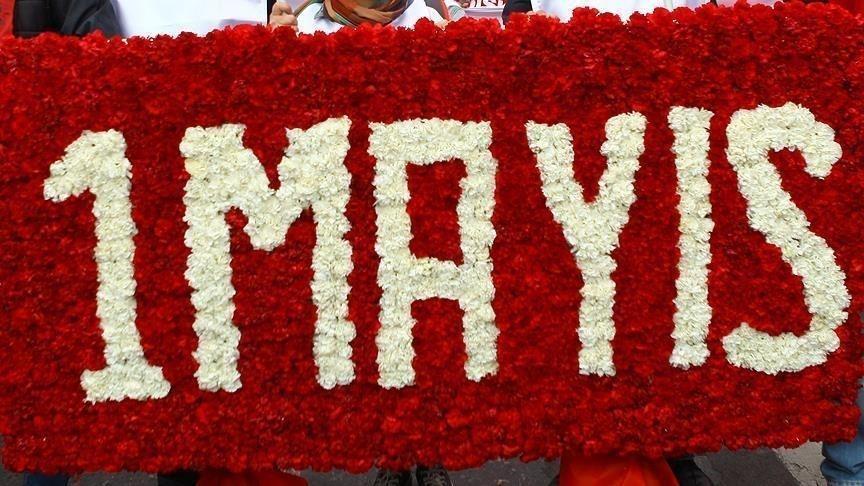 Ekonomi yönetimi, 1 Mayıs Emek ve Dayanışma Günü'nü kutladı