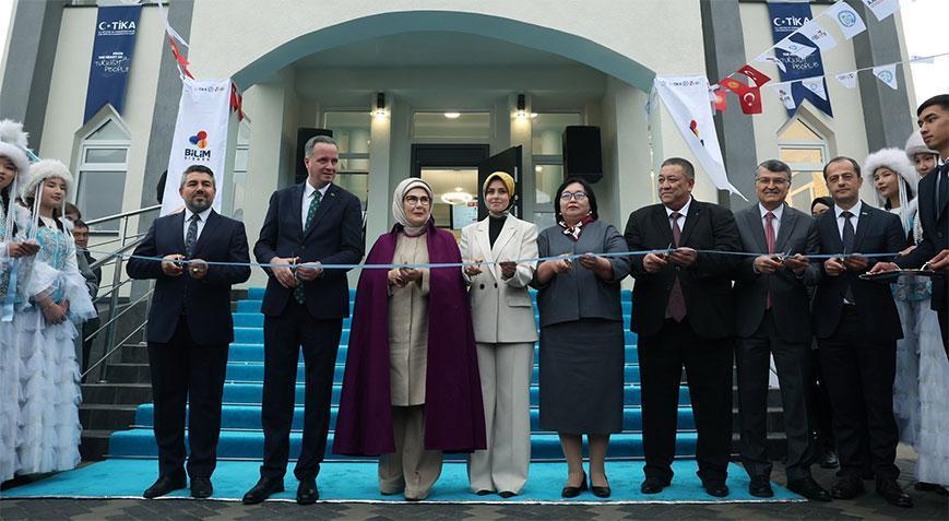 Emine Erdoğan Bilim Bişkek İnovasyon Merkezi'nin açılışını gerçekleştirdi