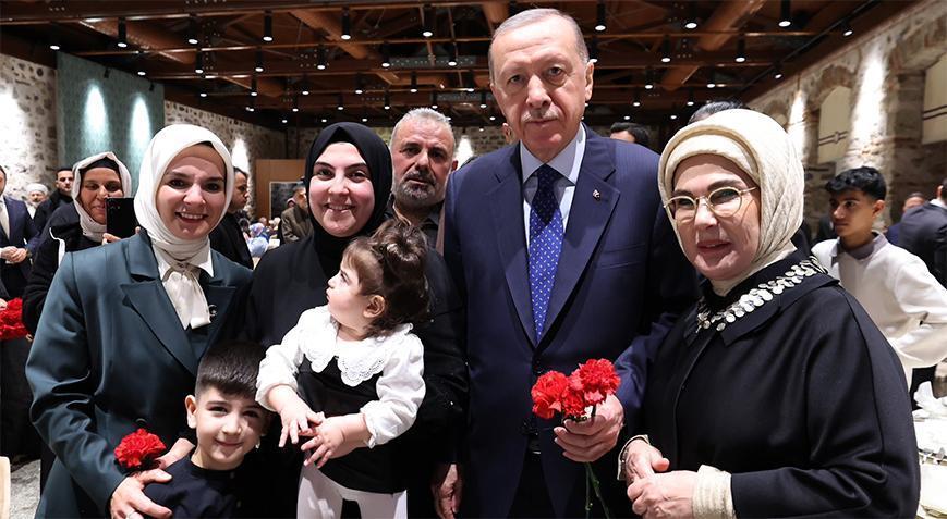 Emine Erdoğan şehit aileleriyle iftar programına ilişkin paylaşım yaptı