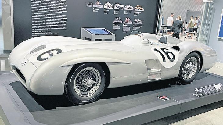 Fangio’nun F1 aracı 53 milyon dolara satıldı