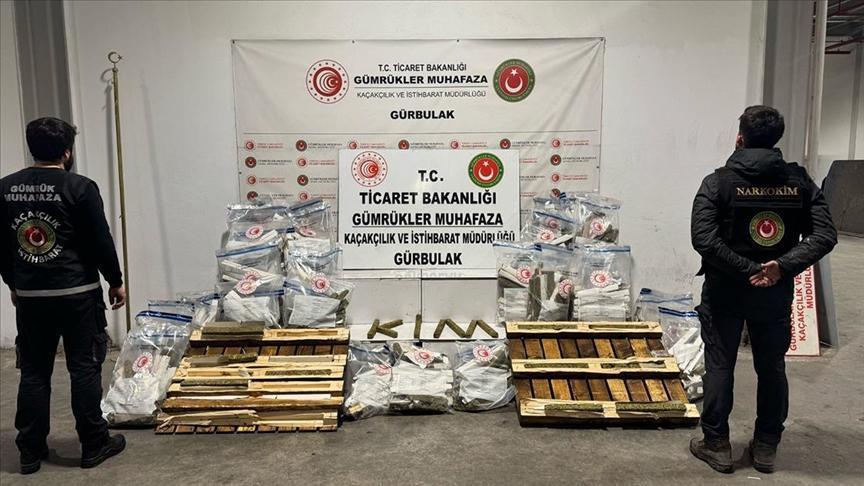 Gümrük muhafaza ekipleri 16,5 milyar liralık kaçakçılığı önledi