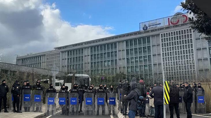 İBB'nin hafriyat ve döküm işlerinde aylık 1,5 milyar lira zarara uğratıldığı iddia edildi