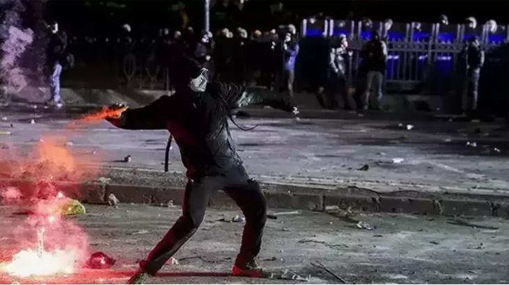 İBB soruşturması: İzinsiz gösterilerde tutuklanan 3 kişi tahliye edildi