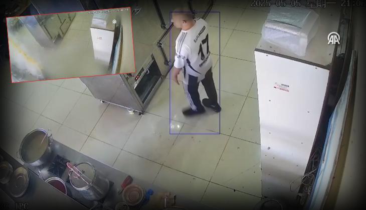 İş yerinde düdüklü tencere patladı! O anlar anbean kaydedildi