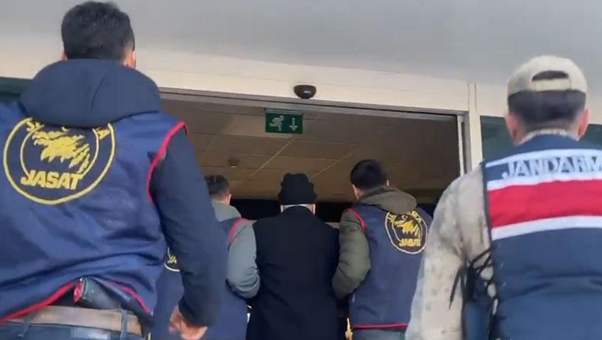 JASAT'tan kaçamadı! 16 yıldır aranan C.R. yakalandı