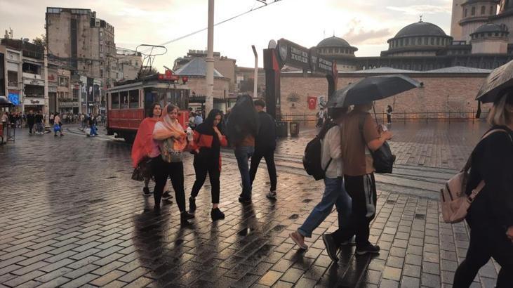 Meteoroloji uyarmıştı! Aniden bastıran yağmur zor anlar yaşattı