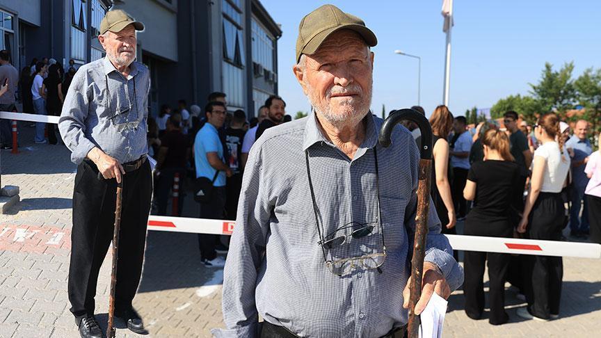 Sınavın en yaşlı adayı! ‘Filozof hurdacı’ 8. kez üniversite YKS'ye girdi