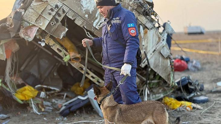 Son dakika... Azerbaycan Havayolları'ndan düşen uçakla ilgili açıklama: Fiziksel ve teknik dış müdahale var