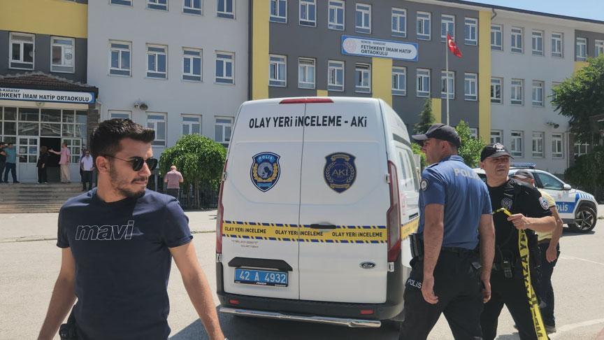 SON DAKİKA HABERİ: Konya'da okulda silahlı saldırıya uğrayan öğretmen öldü
