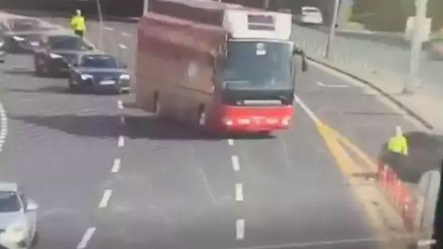 Son dakika... Polisin dur ihtarına uymamıştı! CHP'nin otobüs şoförü hakkında istenen ceza belli oldu