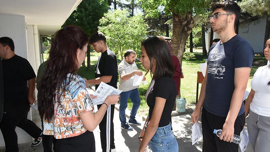 Son dakika... YKS maratonu! İlk oturum başladı