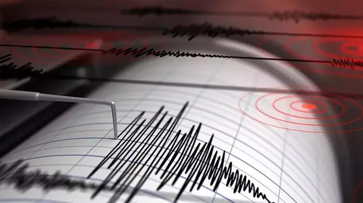 SON DAKİKA YUNANİSTAN DEPREMLERİ: Yunanistan'da yaşanan deprem fırtınası nedeniyle 4 adada okullar cumaya kadar tatil edildi