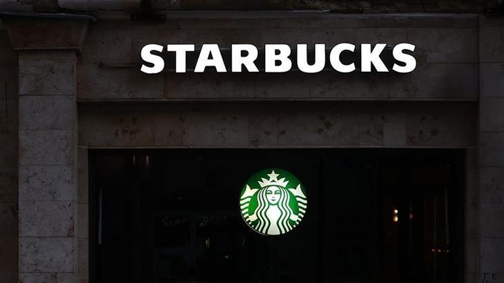 Starbucks, 1000'den fazla çalışanını işten çıkaracak