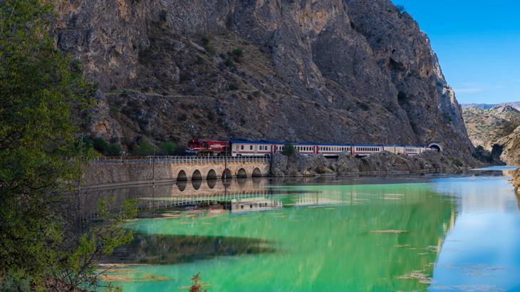 Turistik Karaelmas Ekspresi yola çıkıyor!